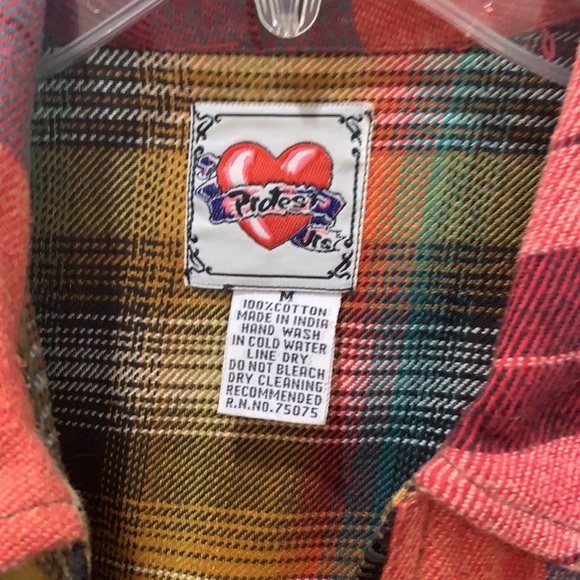 Poncho - Picture 2 of 3